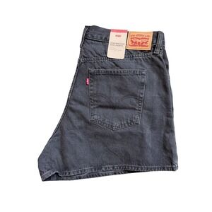 Levis High-Waisted Mom Shorts Washed Black Denim Size 34 NWT